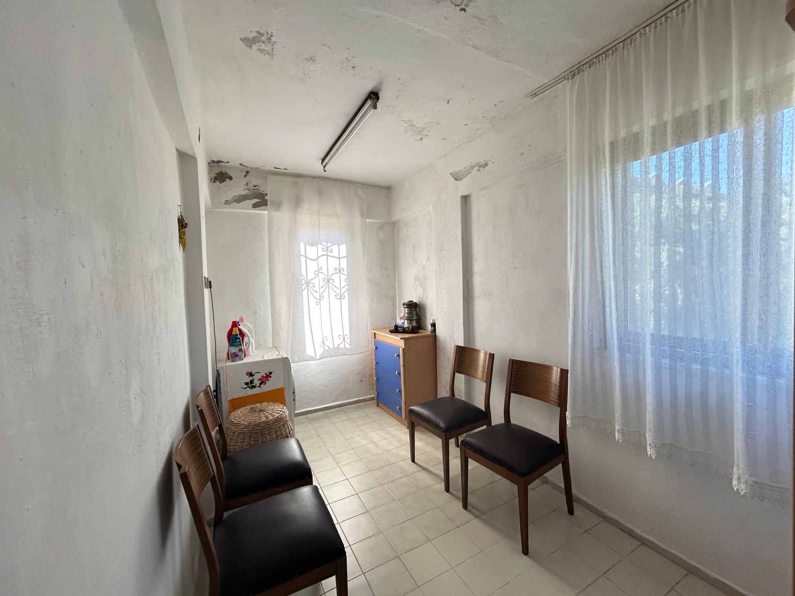 MARMARİS ARMUTALANDA KÖŞE KONUM BAHÇELİ SATILIK 3+1 TRİBLEKS VİLLA